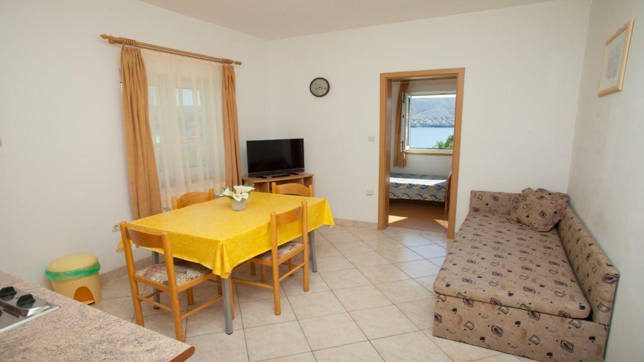 Apartments Basaca Pag Town Zewnętrze zdjęcie